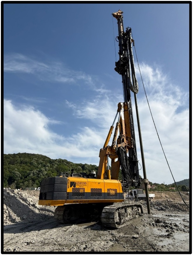 BAUER RTG 25S Köprü Ayakları